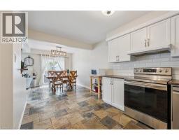 747 FAIRWAY Court - 10
