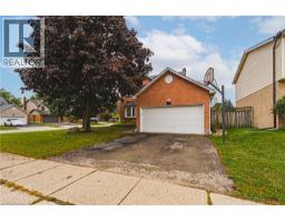 35 COWAN Boulevard - 3