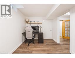 35 COWAN Boulevard - 35