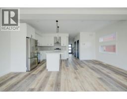 575 GUELPH Street - 7