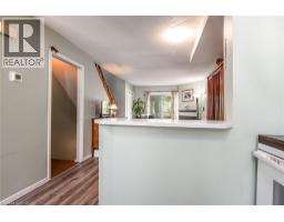 465 BEECHWOOD Place UnitNo. 2 - 11