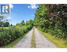 5044 WHITELAW Road - 4