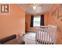 326 DARLING Street - 22