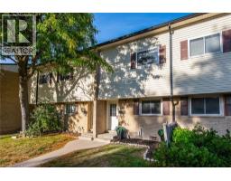 211 VERONICA Drive UnitNo. 11 - 1