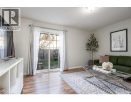 211 VERONICA Drive UnitNo. 11 - 5