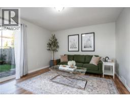 211 VERONICA Drive UnitNo. 11 - 6