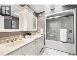 16 SEIFERT Court - 26