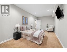 16 SEIFERT Court - 38