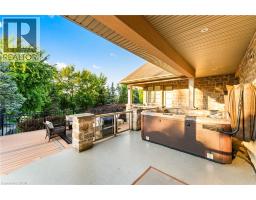16 SEIFERT Court - 42