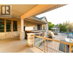 16 SEIFERT Court - 44