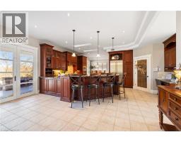 16 SEIFERT Court - 7