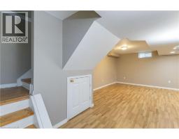 21 AXFORD Parkway - 22
