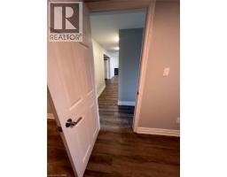 100 LAURIS Avenue - 17