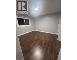100 LAURIS Avenue - 19