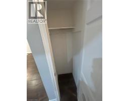 100 LAURIS Avenue - 32