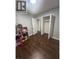 100 LAURIS Avenue - 9