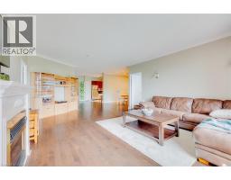255 KEATS Way UnitNo. 403 - 6