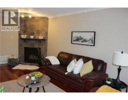 24 CANNING Crescent - 15
