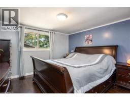 77 ROBERTS Crescent - 22