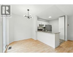 39 FOXBOROUGH Drive - 14