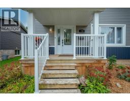 190 ASMUS Street - 5