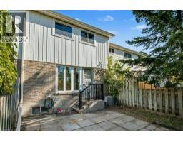 25 UPPER CANADA Drive UnitNo. 17 - 29
