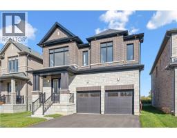 17 MARY WATSON Street - 13
