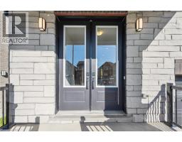 17 MARY WATSON Street - 14