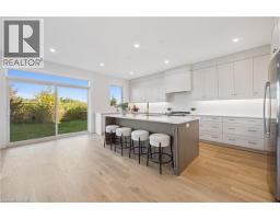 17 MARY WATSON Street - 19