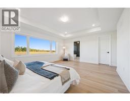 17 MARY WATSON Street - 39