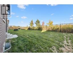 17 MARY WATSON Street - 41