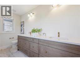 17 MARY WATSON Street - 8