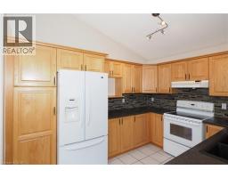 324 KEEWATIN Avenue - 10