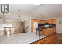324 KEEWATIN Avenue - 13