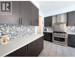 37 MULL Avenue - 17