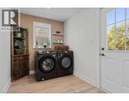 17 DENBY Road - 17