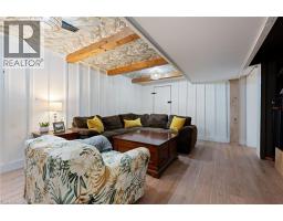 17 DENBY Road - 18