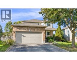 214 DARTMOOR Crescent - 1