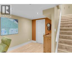214 DARTMOOR Crescent - 21
