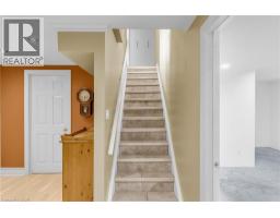 214 DARTMOOR Crescent - 22