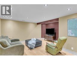 214 DARTMOOR Crescent - 23