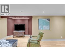 214 DARTMOOR Crescent - 24