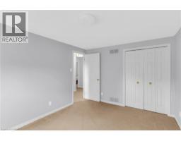 214 DARTMOOR Crescent - 36