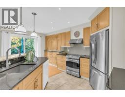 214 DARTMOOR Crescent - 4