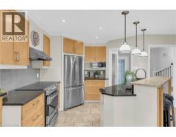214 DARTMOOR Crescent - 8