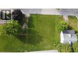 8 BRYDGES Street - 1