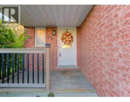 112 HIGHBROOK Street - 6