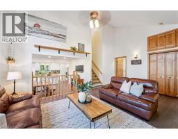 53 HINCKS Street - 9