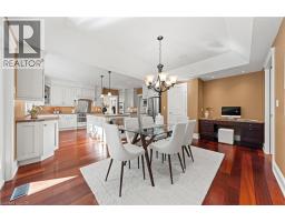 541 FALCONRIDGE Crescent - 22