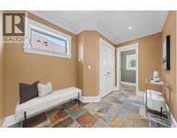 541 FALCONRIDGE Crescent - 23